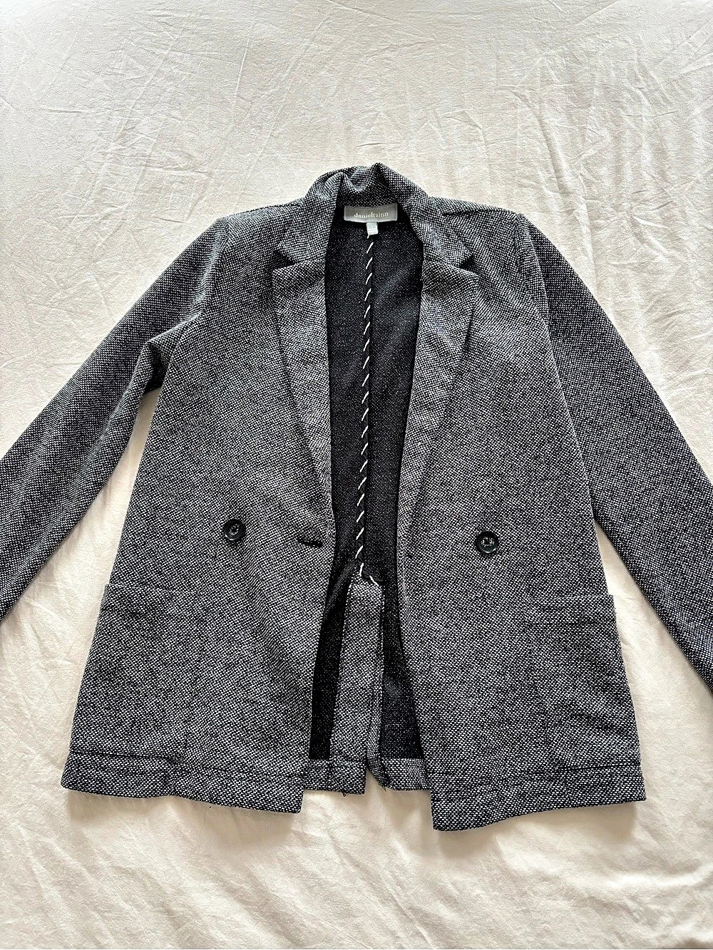 daniel rainn Women'Small Textured Blazer Size Small Like New